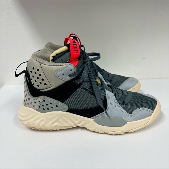 Nike Jordan Delta Mid Hasta Sneakers 10 - Picture 3 of 11